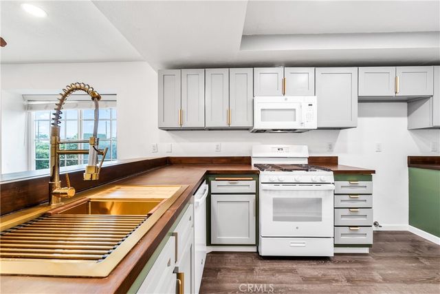 501 77 Stone Harbor Circle, La Habra, CA 90631