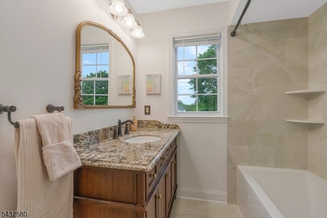 6 Varnon Ct, Hillsborough Twp., NJ 08844