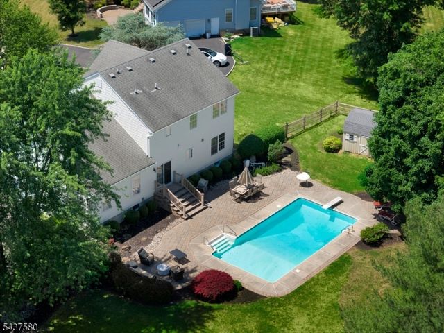6 Varnon Ct, Hillsborough Twp., NJ 08844