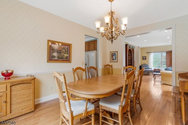 6 Varnon Ct, Hillsborough Twp., NJ 08844