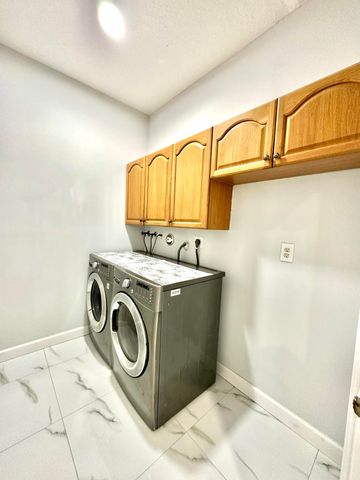 1219 Baycourt Isle, Greenacres, FL 33413