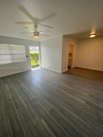 2300 Pierce St 3, Hollywood, FL 33020