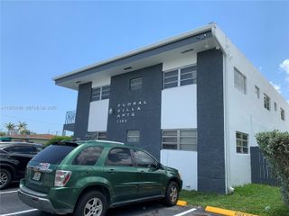 2300 Pierce St 3, Hollywood, FL 33020