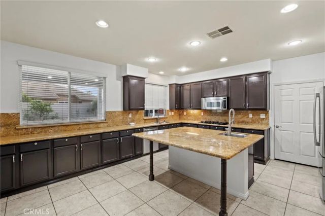 32856 Whitehaven Court, Menifee, CA 92584