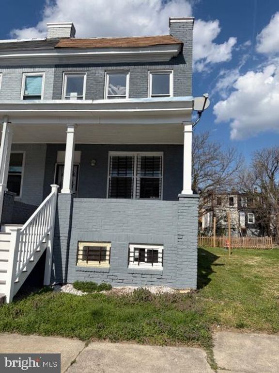 1610 CARSWELL ST, Baltimore, MD 21218