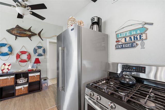 1633 Cedar Crest Loop, Graford, TX 76449