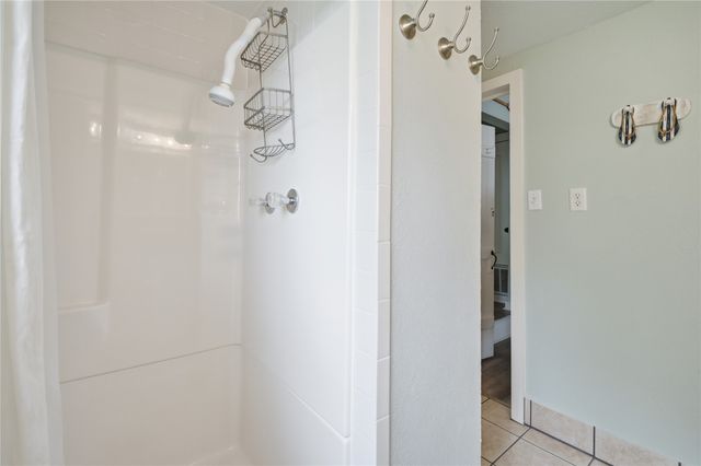 1633 Cedar Crest Loop, Graford, TX 76449