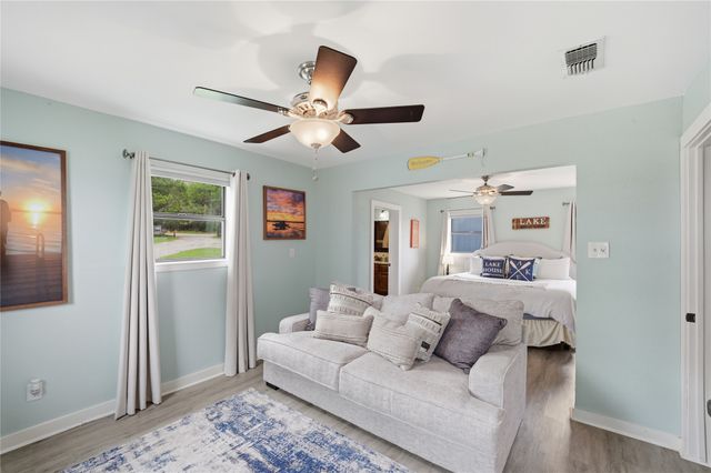 1633 Cedar Crest Loop, Graford, TX 76449