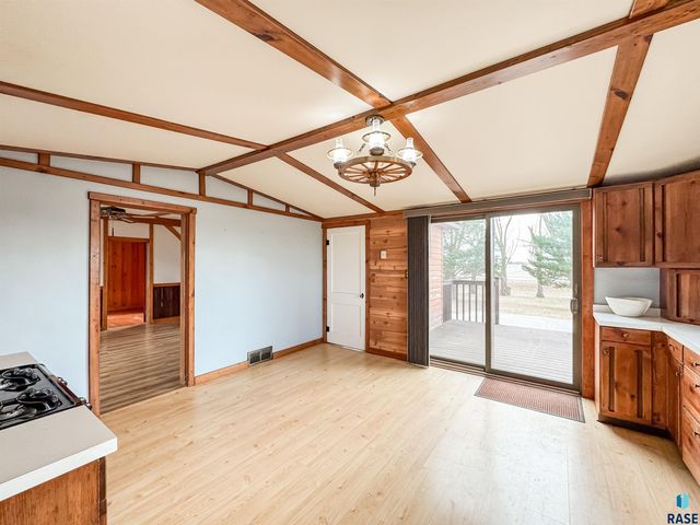 25637 470th Ave Avenue, Crooks, SD 57020