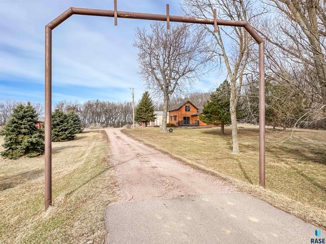 25637 470th Ave Avenue, Crooks, SD 57020