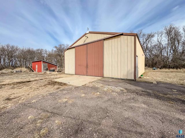 25637 470th Ave Avenue, Crooks, SD 57020