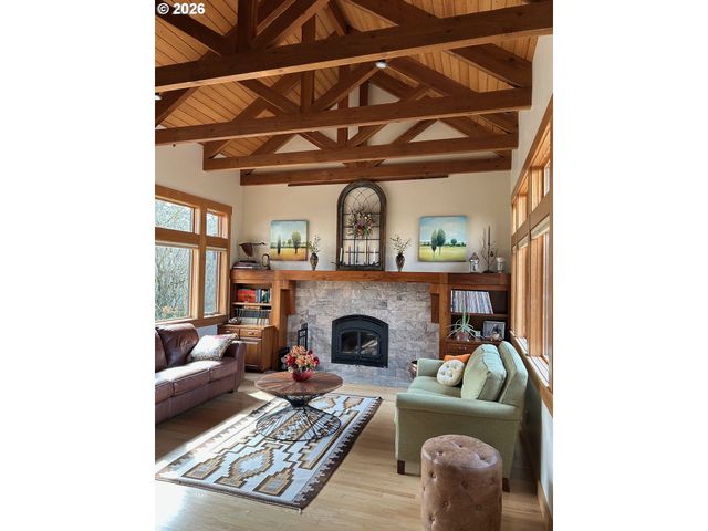 29821 JEANS Rd, Veneta, OR 97487