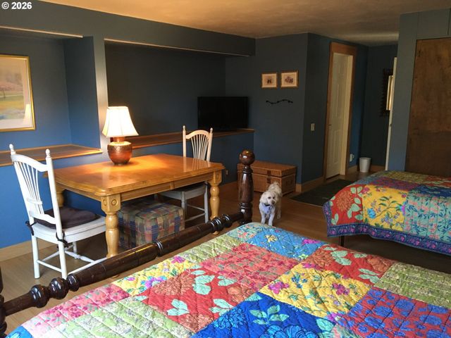 29821 JEANS Rd, Veneta, OR 97487
