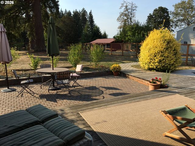 29821 JEANS Rd, Veneta, OR 97487