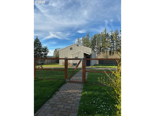 29821 JEANS Rd, Veneta, OR 97487