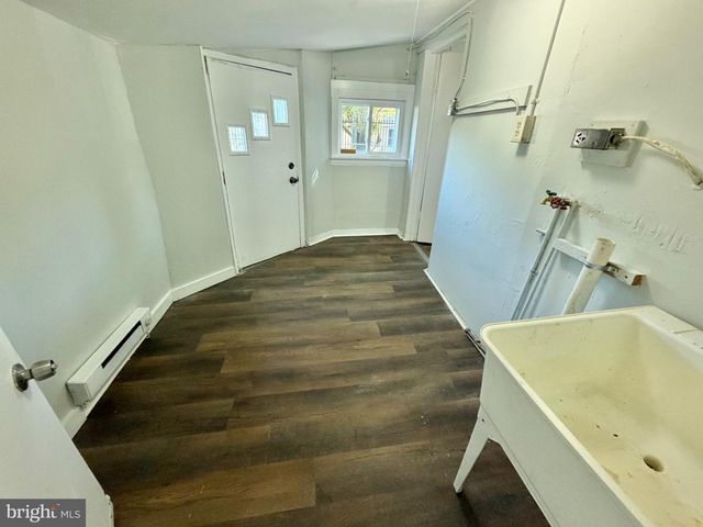 321 YORK ST, Burlington, NJ 08016