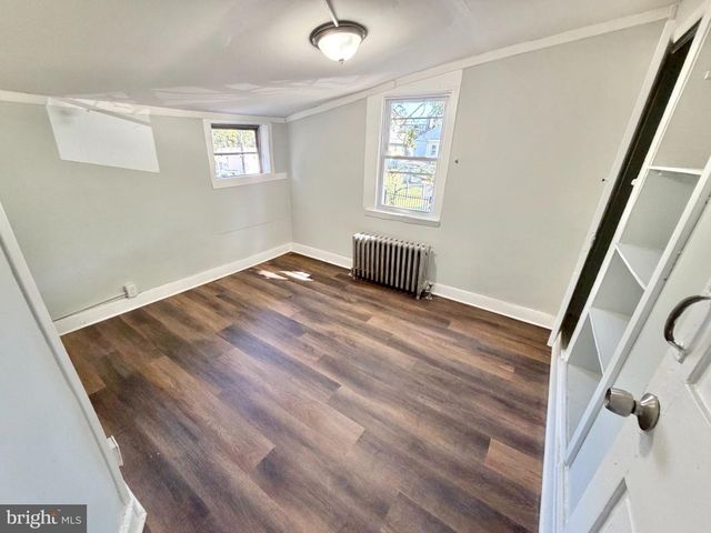 321 YORK ST, Burlington, NJ 08016