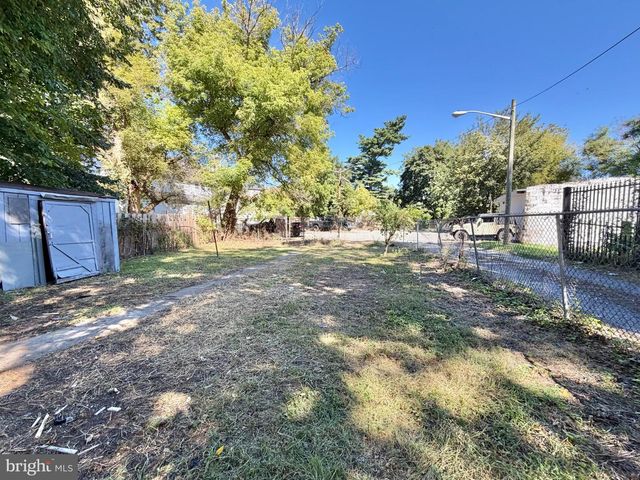 321 YORK ST, Burlington, NJ 08016