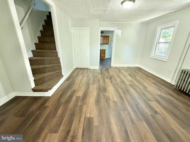 321 YORK ST, Burlington, NJ 08016
