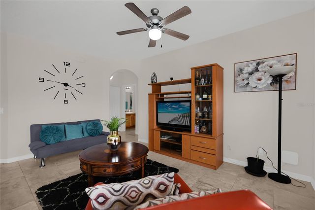 2309 BETSY ROSS LANE 2309, St Cloud, FL 34769