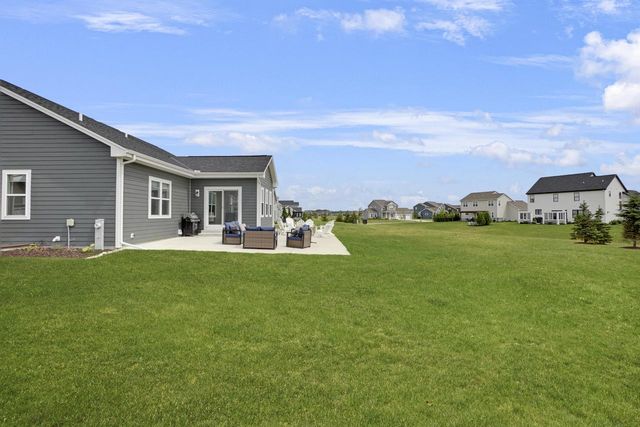 2846 Kegonsa DRIVE, Oconomowoc, WI 53066