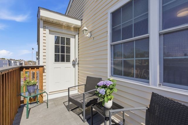 138 Horace St 3, Boston, MA 02128