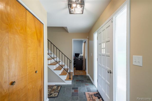 4240 Sheridan Road, Flushing, MI 48433