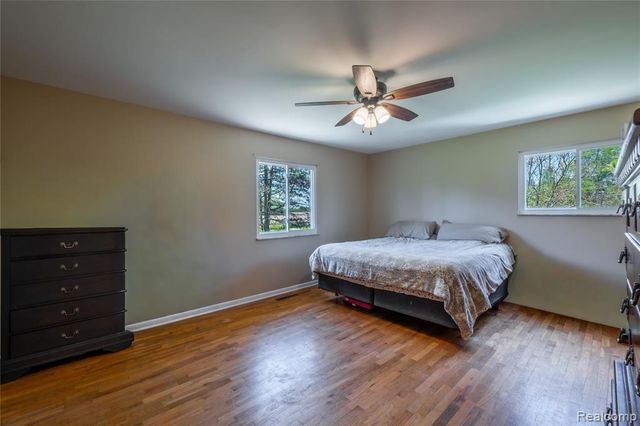 4240 Sheridan Road, Flushing, MI 48433