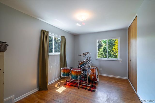 4240 Sheridan Road, Flushing, MI 48433