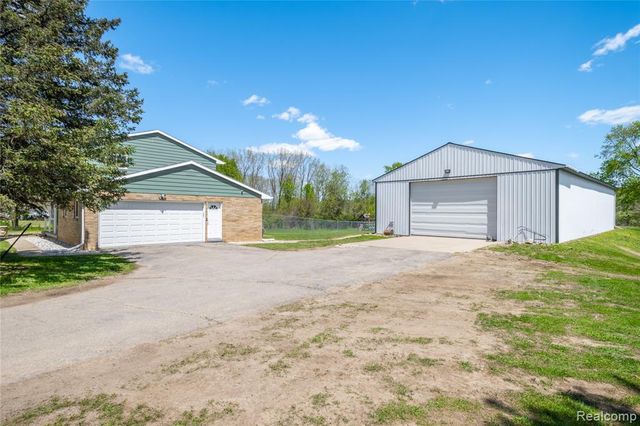 4240 Sheridan Road, Flushing, MI 48433