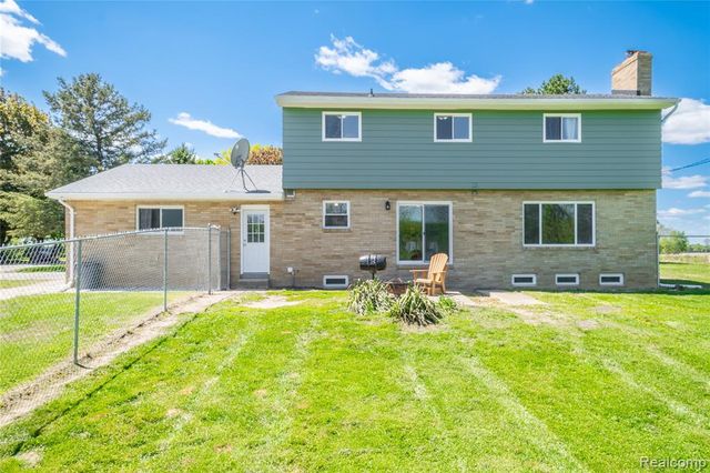 4240 Sheridan Road, Flushing, MI 48433