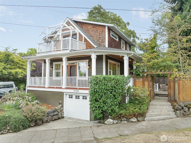 5728 Woodlawn Avenue N, Seattle, WA 98103