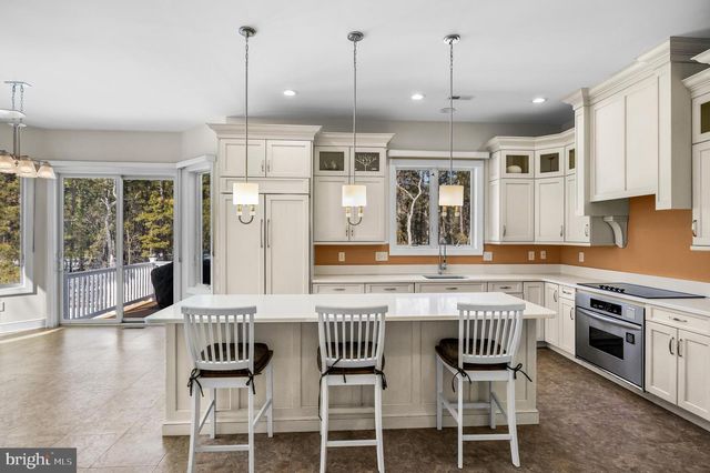 10 PETER HURD WAY, Marlton, NJ 08053