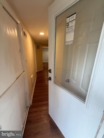 528 RANDOM RD, Baltimore, MD 21229