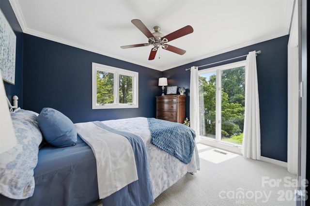 476 44th Avenue Drive NW, Hickory, NC 28601