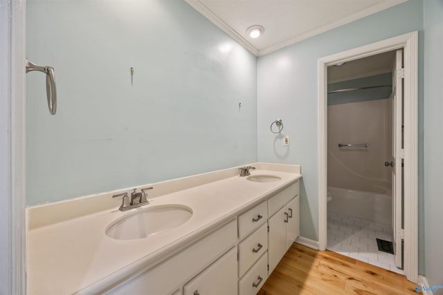 2700 Garth Road, Huntsville, AL 35801