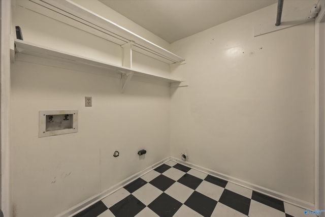 2700 Garth Road, Huntsville, AL 35801