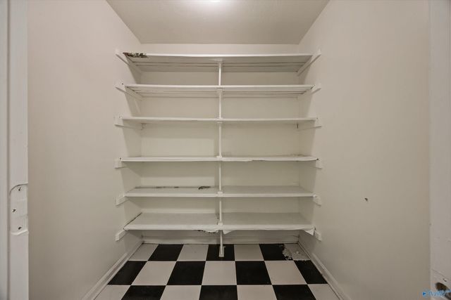 2700 Garth Road, Huntsville, AL 35801