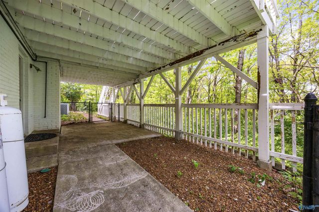 2700 Garth Road, Huntsville, AL 35801