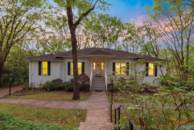 2700 Garth Road, Huntsville, AL 35801