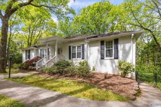 2700 Garth Road, Huntsville, AL 35801