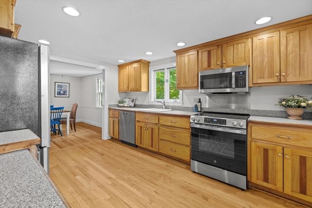 315 Goodmans Hill Rd, Sudbury, MA 01776