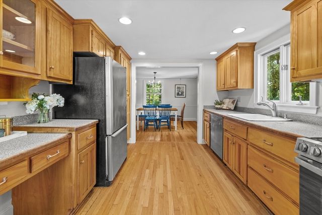 315 Goodmans Hill Rd, Sudbury, MA 01776