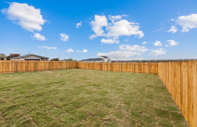 400 Sullivan WAY, Elgin, TX 78621