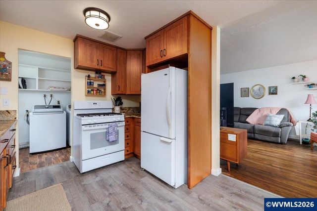 10021 SE Harold St, Portland, OR 97266