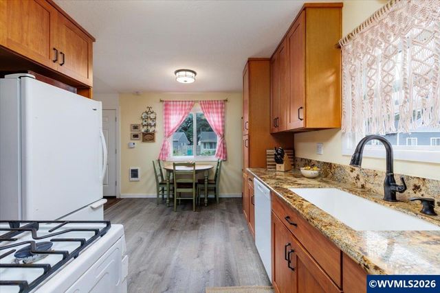 10021 SE Harold St, Portland, OR 97266