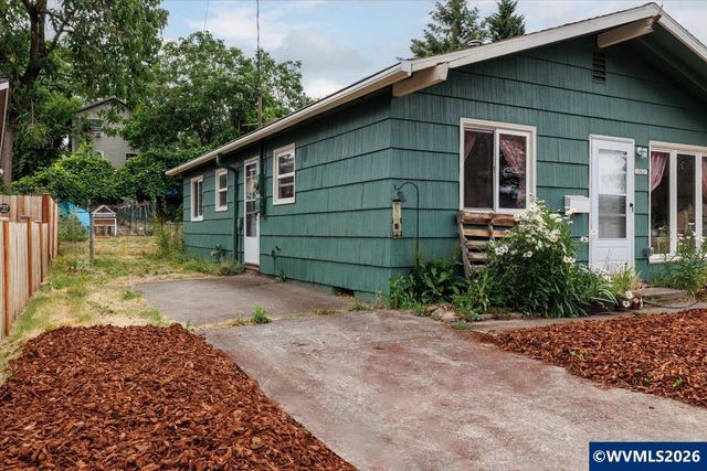 10021 SE Harold St, Portland, OR 97266
