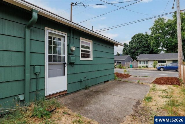 10021 SE Harold St, Portland, OR 97266