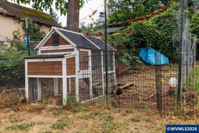 10021 SE Harold St, Portland, OR 97266
