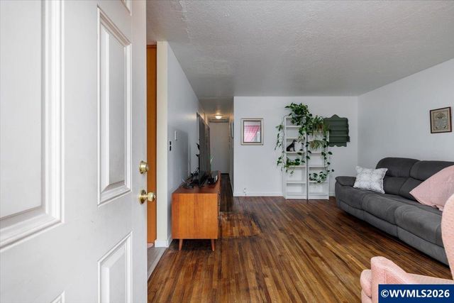 10021 SE Harold St, Portland, OR 97266